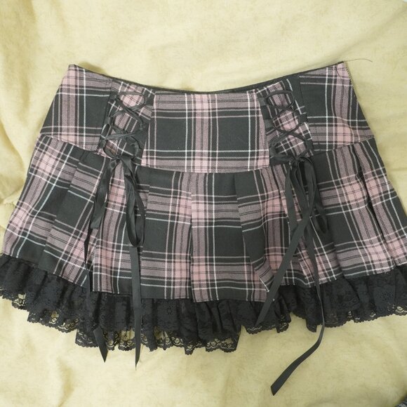 Bundle Set of 2 Dollskill Widow and Current Mood Skirts - Picture 3 of 4